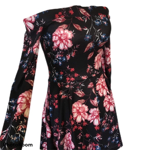 Hello Miss Off-The-Shoulder Long Sleeve Romper - Picture 2 of 6